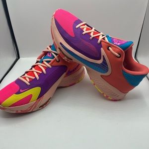 Nike Zoom Freak 4 Bahamas Barrier Reef Vivid Purple Blue DQ3824-500 Size 11.5